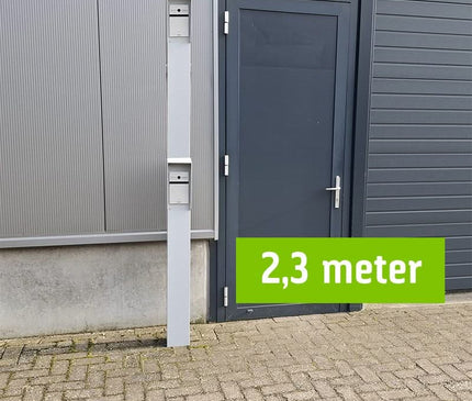 AlarmsysteemExpert.nl AlarmsysteemExpert.nl Intercomzuil 230cm, 15x15cm Dubbellaags gepoedercoat