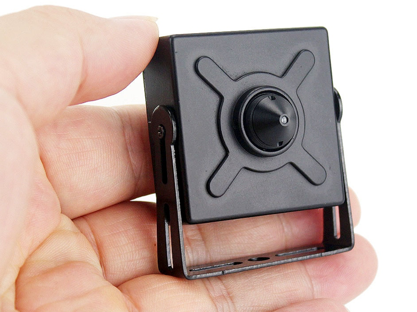 Alarm SystemExpert.de Pinhole IP Kamera 4Mp, 75-Grad-Blickwinkel 3,7mm Objektiv, PoE, Mikrofon