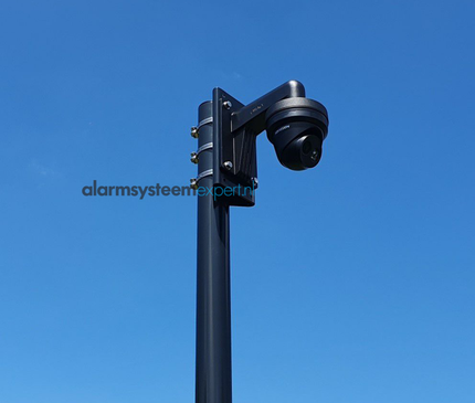 AlarmsysteemExpert.nl Ronde cameramast met kantelanker 5 meter Ø 90mm