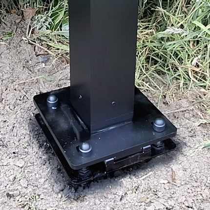 AlarmsysteemExpert.nl Vierkante cameramast met kantelanker 4 meter Zwart