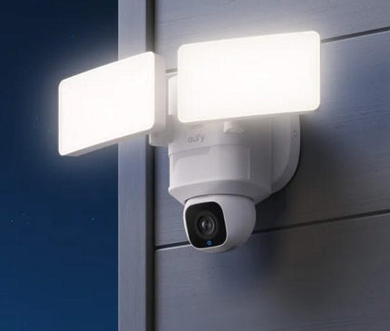Eufy Eufy Floodlight Cam E30, WiFi Pan and Tilt camera with floodlights